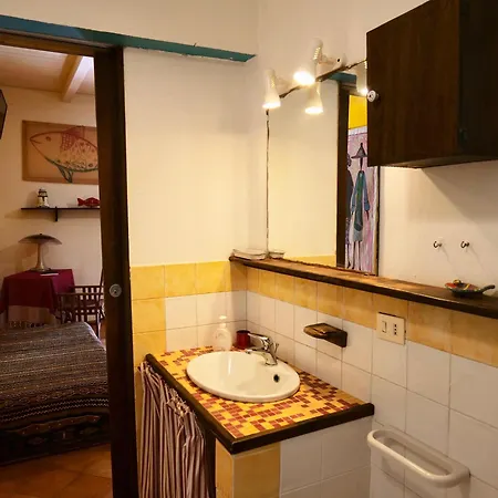 Cala Pisana Bed & Breakfast